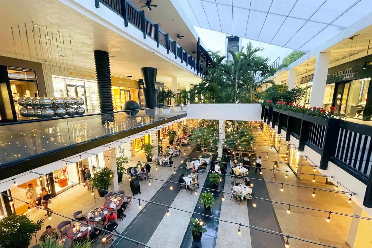 The Ultimate Shopping Guide: Where to Find the Best Boutiques in Bal Harbour Image