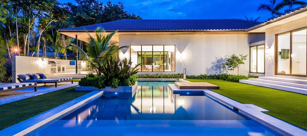 Villa Getaway: Crafting Unforgettable Experiences in Miami Image